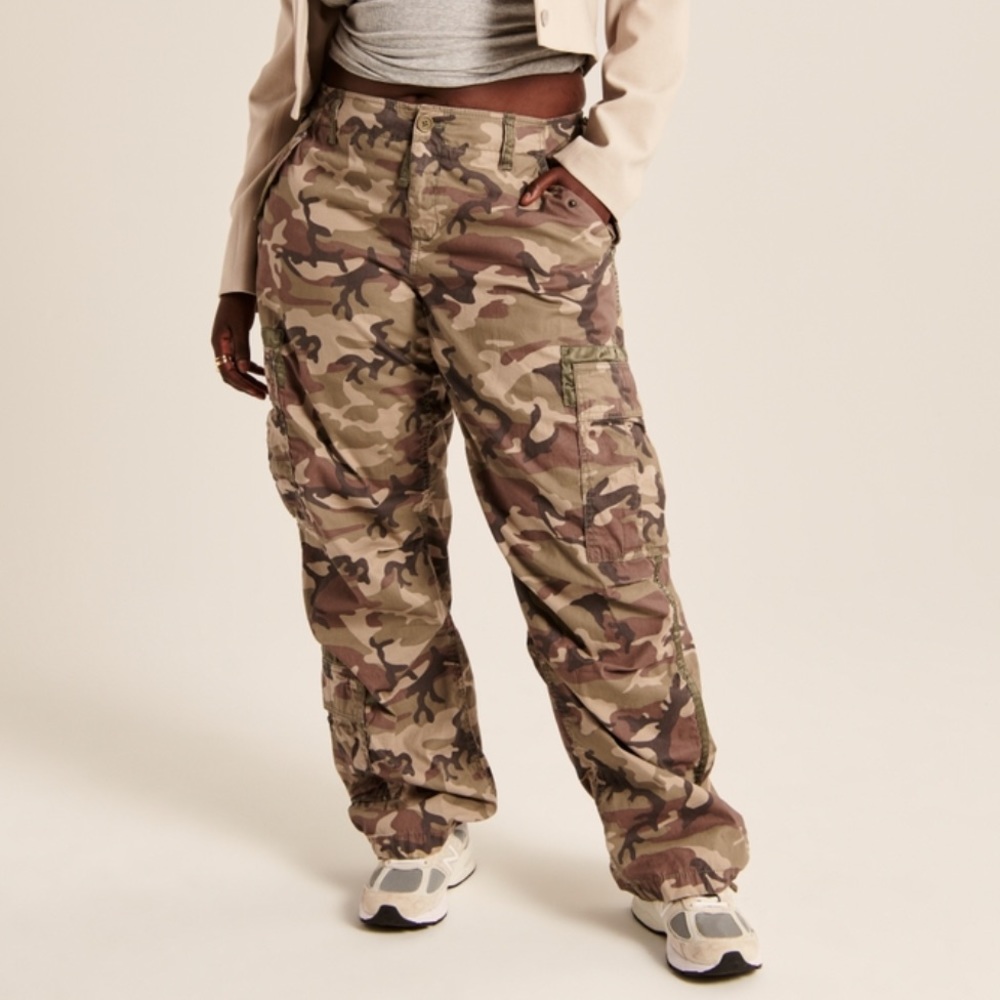 Abercrombie & Fitch Cargo Pants
